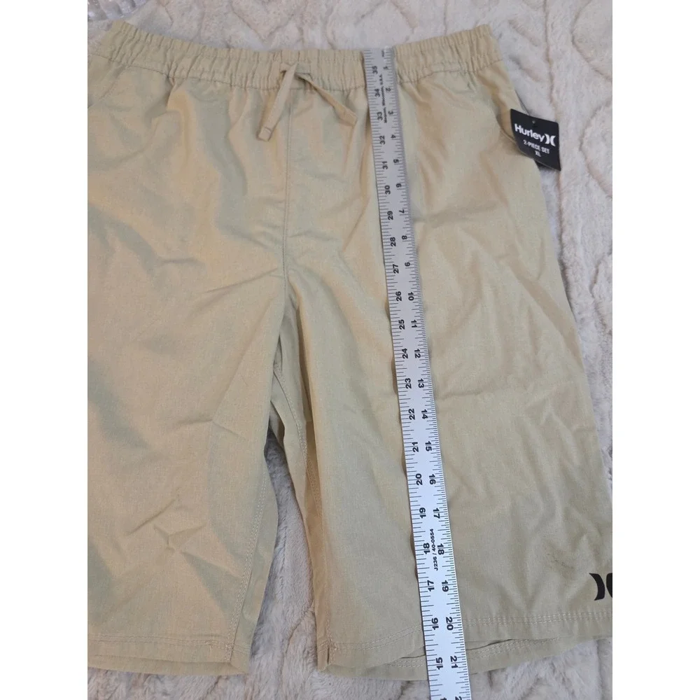 Hurley Boys XL Khaki Tan Elastic Waist Drawstring Walk Shorts NWT